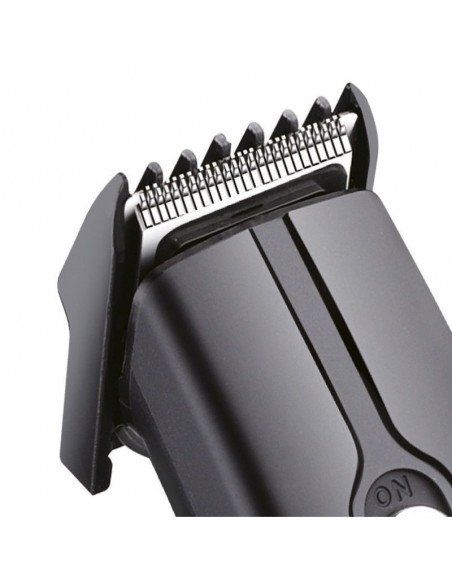 RECORTADORA DE PELO RECARGABLE, CON HOJA DE ACERO INOXIDABLE TH-CP105